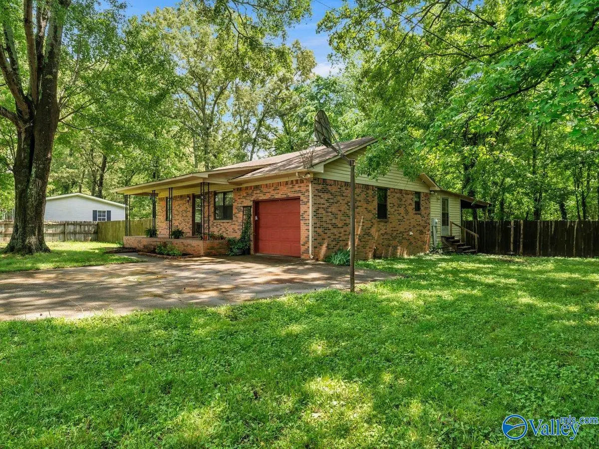 23634 Miller Road, Athens, AL 35613 - #1