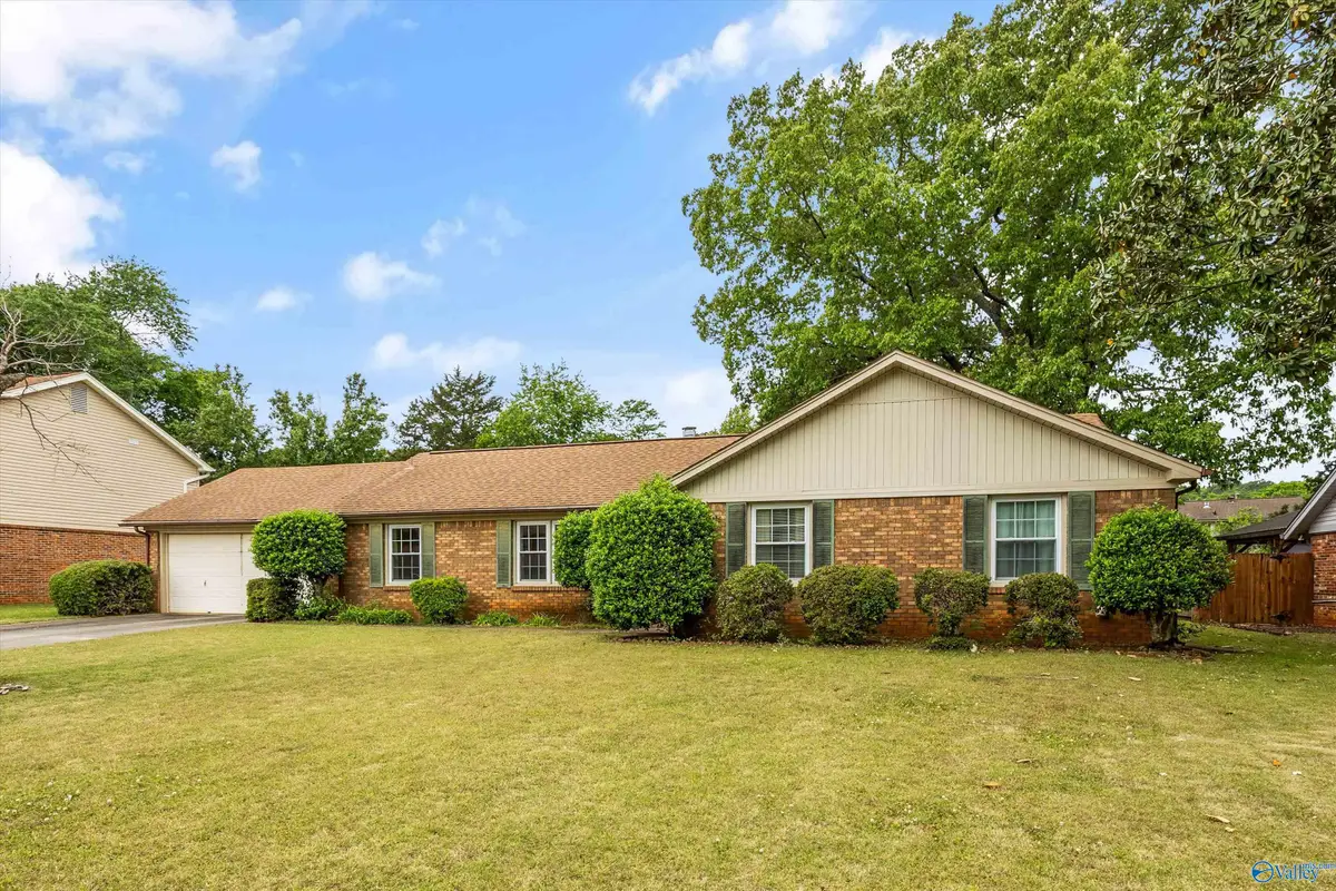 8936 Cannstatt Drive, Huntsville, AL 35802 - #1