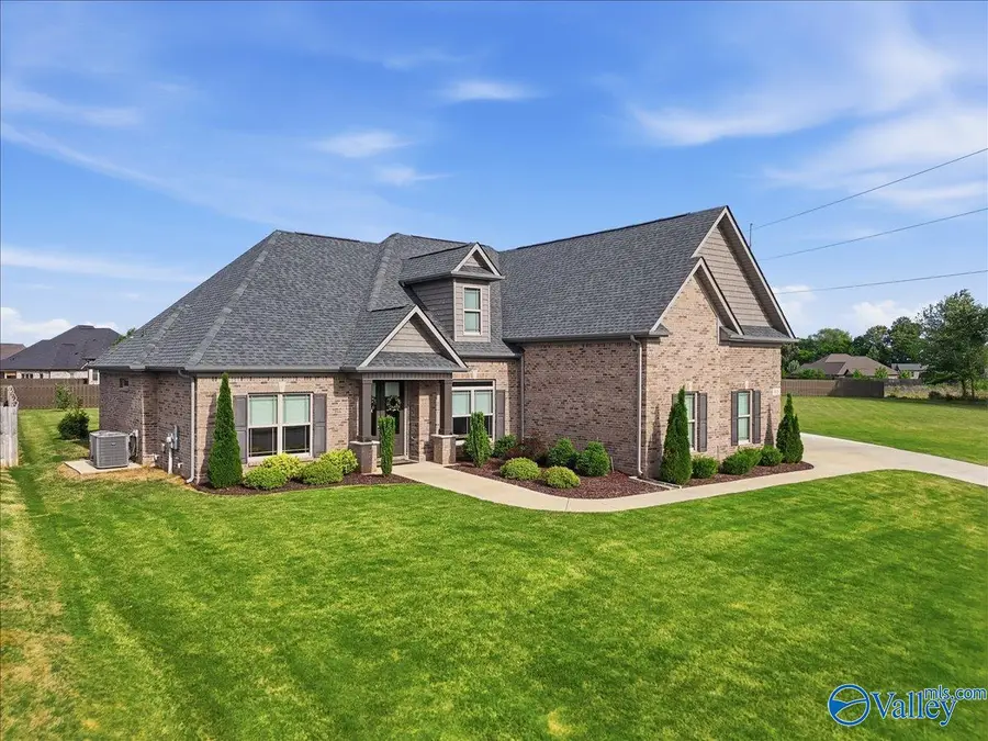 105 Ellis Ridge Drive, Meridianville, AL 35759 - #2