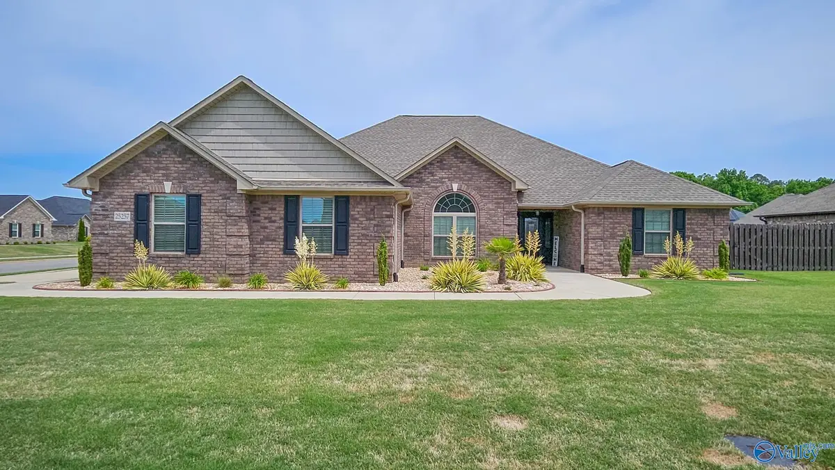 25257 Nettlebrooke Drive, Athens, AL 35613 - #1