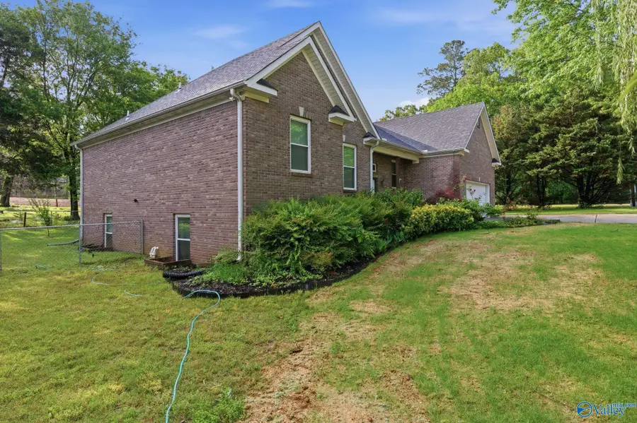3326 Valley Forge Road, Decatur, AL 35603 - #3