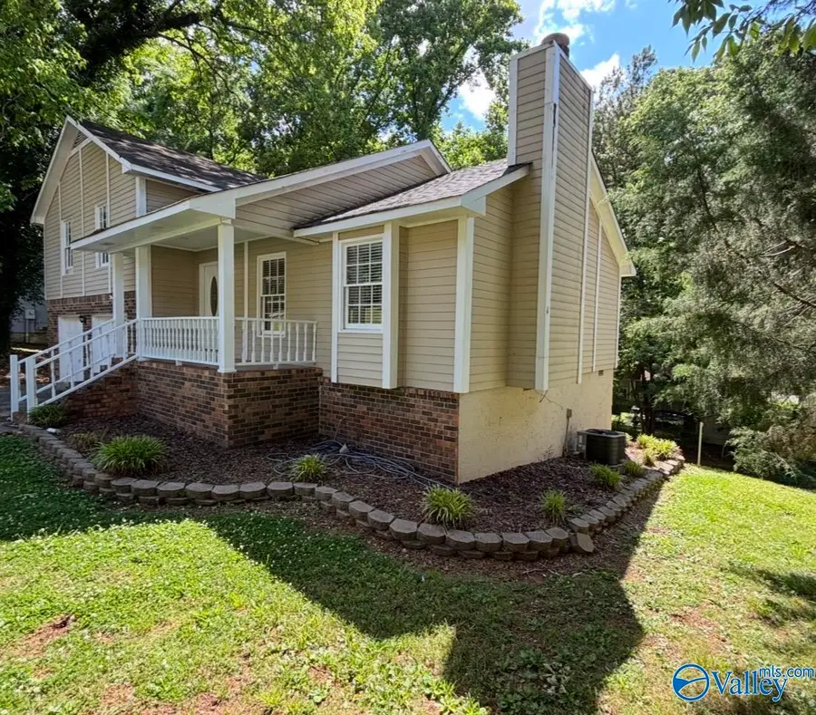 209 Evalyn Street, Madison, AL 35758 - #3