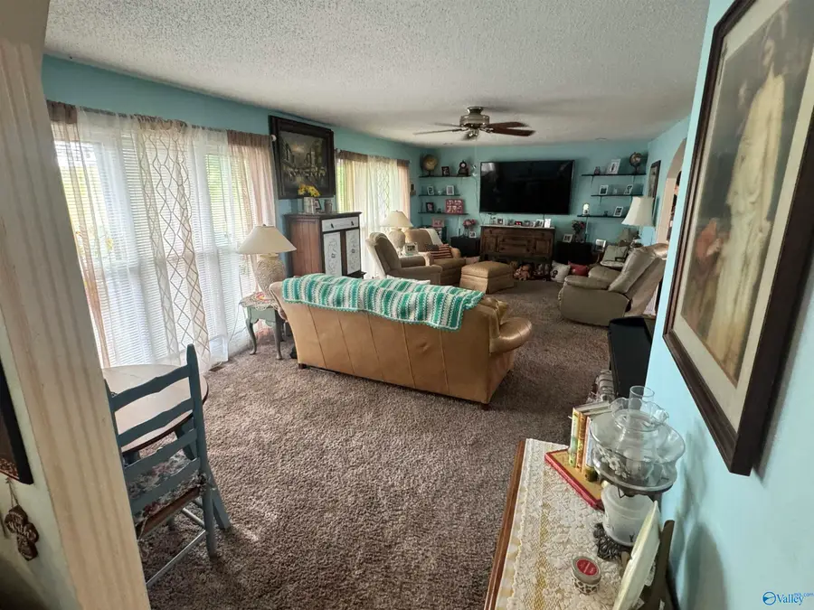 567 Liberty Drive, Arab, AL 35016 - #2