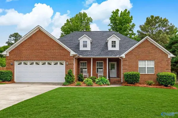130 Stoney Mountain Drive, Guntersville, AL 35976