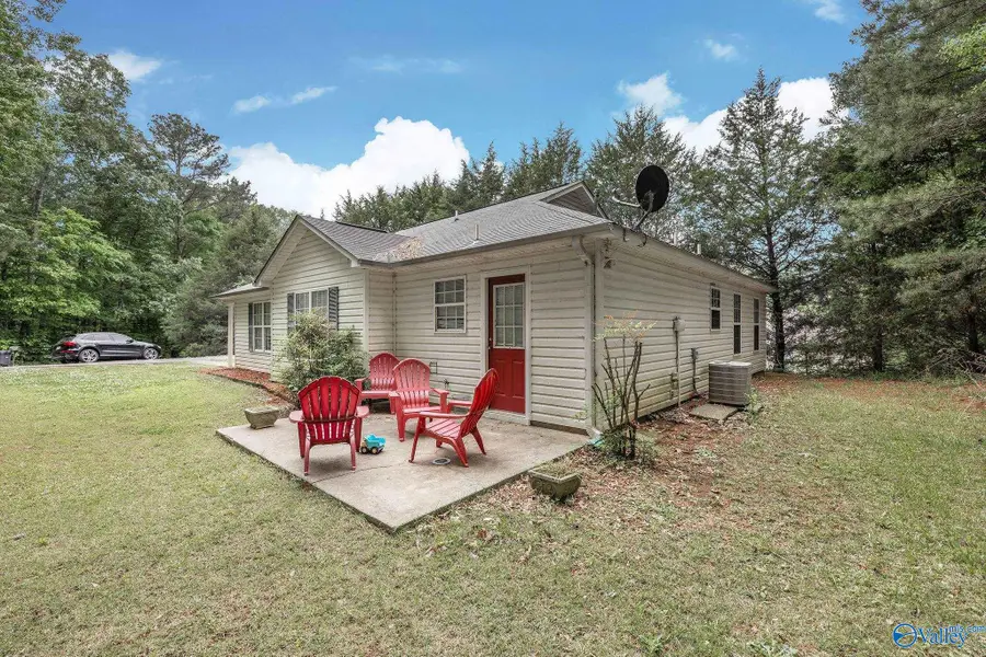 2200 Browns Valley Road, Guntersville, AL 35976 - #2