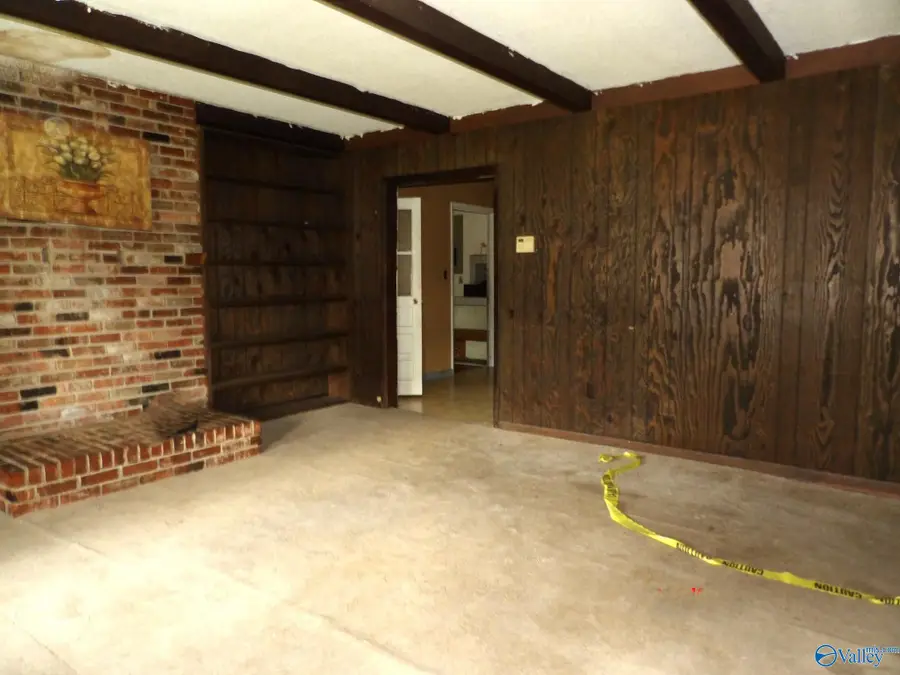 2002 Montgomery Street Sw, Decatur, AL 35601 - #3