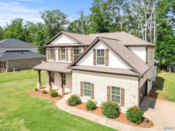 190 Summit Lakes Drive, Athens, AL 35613