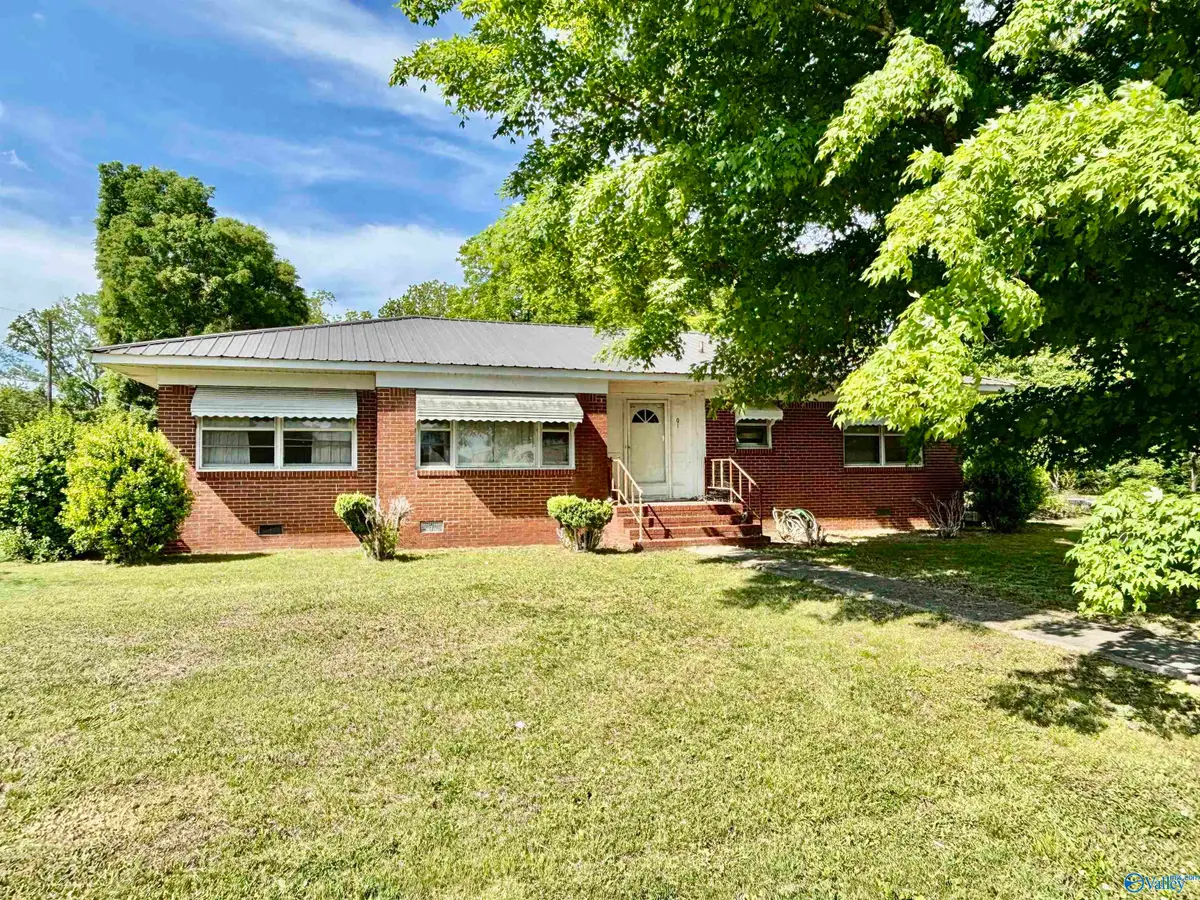 101 Franklin Street, Crossville, AL 35962 - #1
