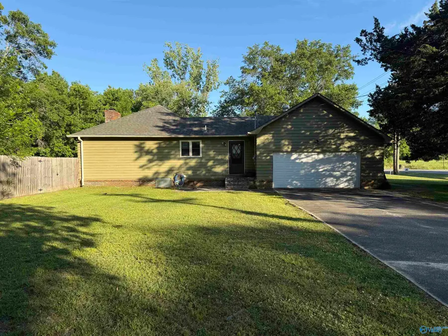 718 Littrell Circle, Moulton, AL 35650 - #2