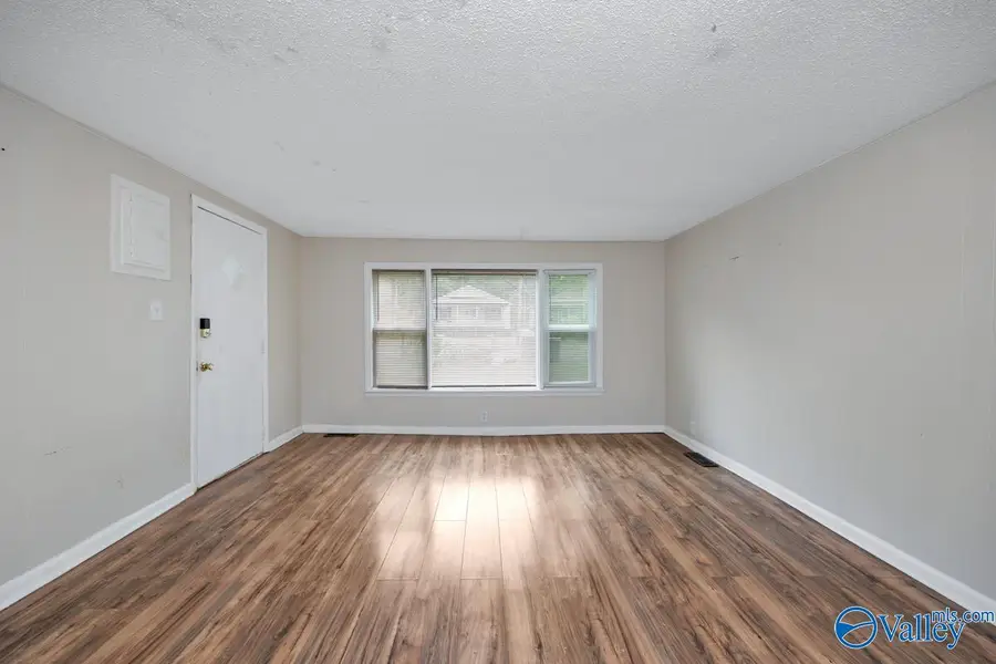 1603 Rison Avenue Ne, Huntsville, AL 35801 - #3