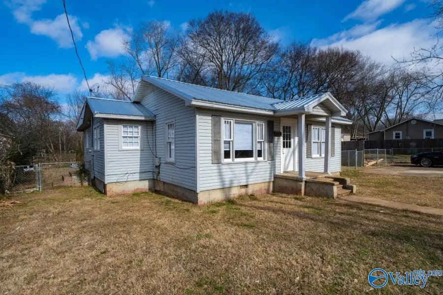 202 Oak Street, Athens, AL 35611 - #3