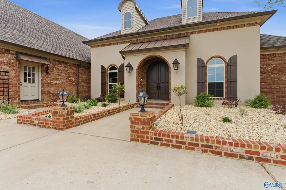 25590 Bain Road, Athens, AL 35613 - #1