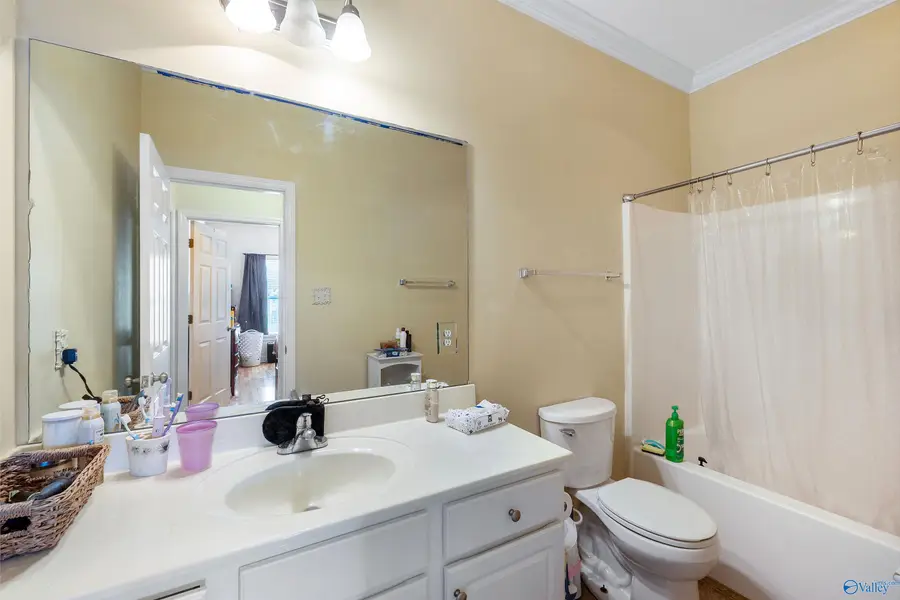 1222 Autumn Lane Sw, Hartselle, AL 35640 - #3