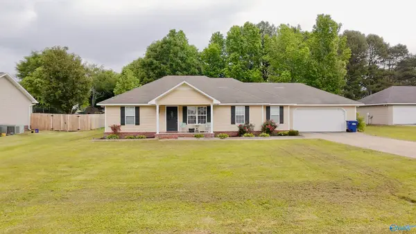 65 Whit Lane, Boaz, AL 35957