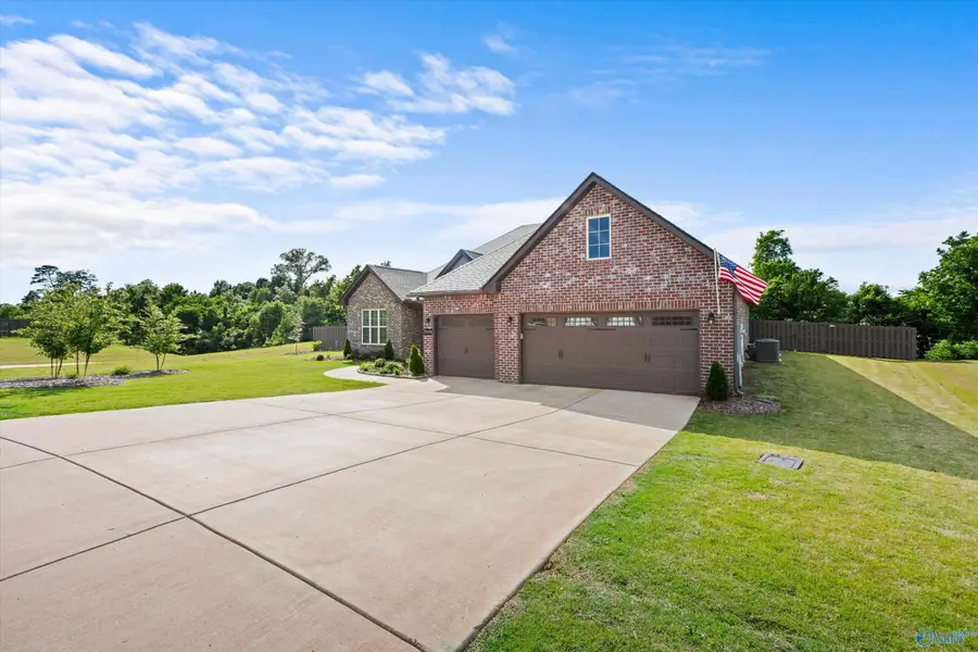 29198 Canoe Circle, Harvest, AL 35749 - #2
