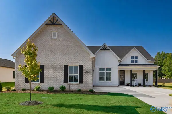6041 Margie Collins Drive, Owens Cross Roads, AL 35763