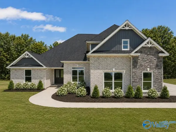 Huntington-B Avondale Drive, Athens, AL 35613