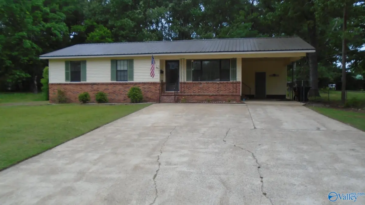 3603 Stonewall Avenue, Gadsden, AL 35904 - #1