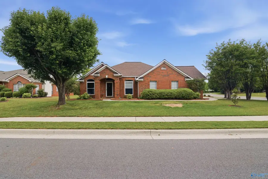 114 Parkside Drive, Madison, AL 35758 - #2