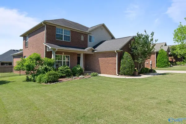 4510 Stone Park Circle, Owens Cross Roads, AL 35763