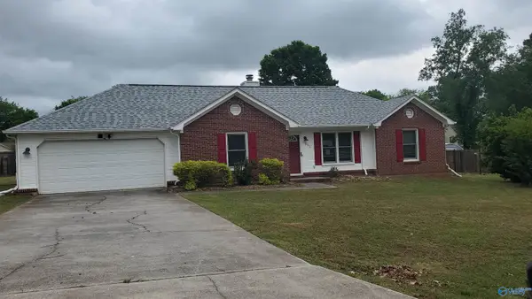 121 Cooper Drive, Huntsville, AL 35811