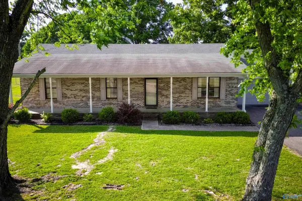 136 County Road 591, Trinity, AL 35673