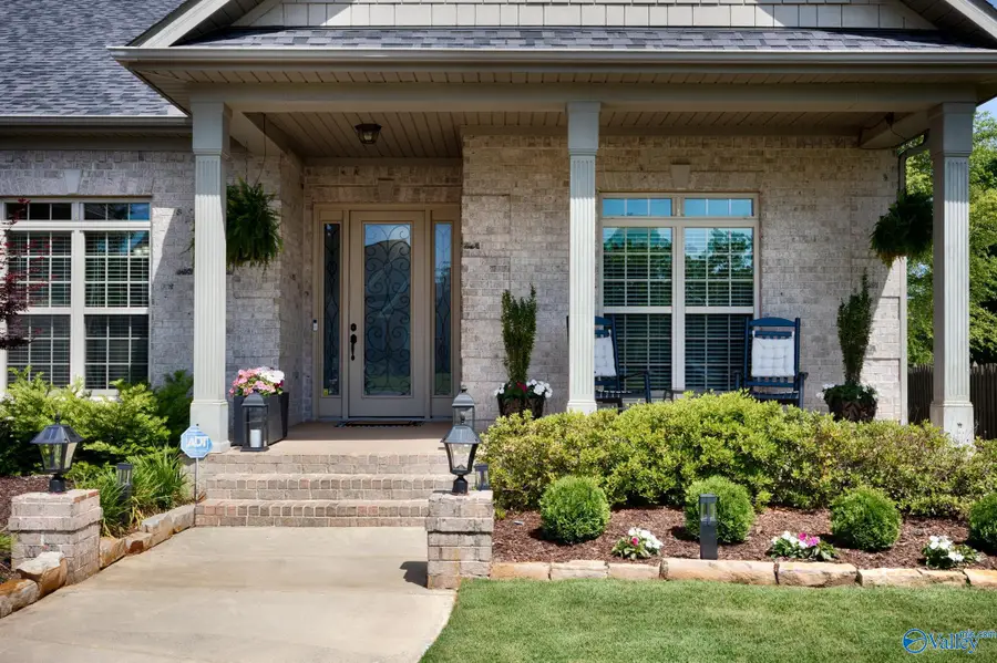 16 Elm Ridge Boulevard Sw, Huntsville, AL 35824 - #2
