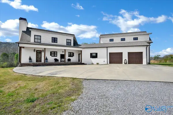1377 County Road 438, Good Hope, AL 35057