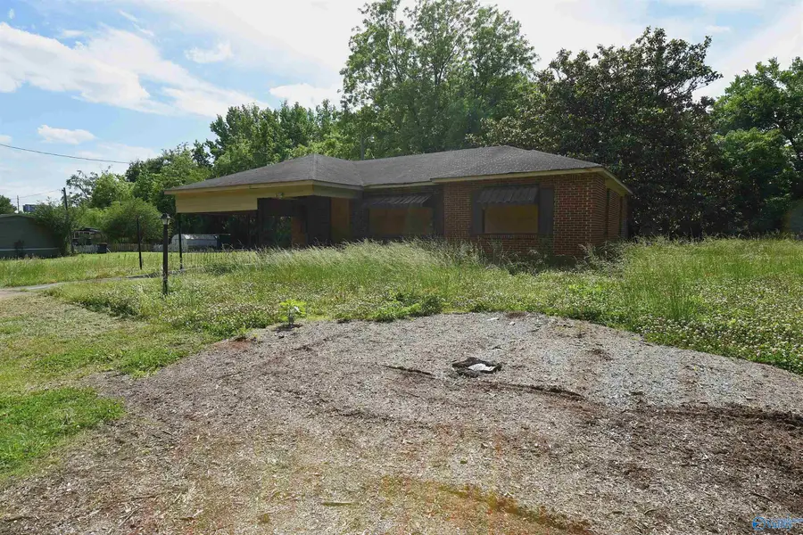 1211 23rd Avenue, Decatur, AL 35601 - #3