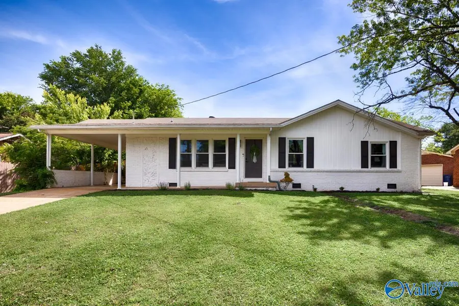 7807 Milton Street Sw, Huntsville, AL 35802 - #2
