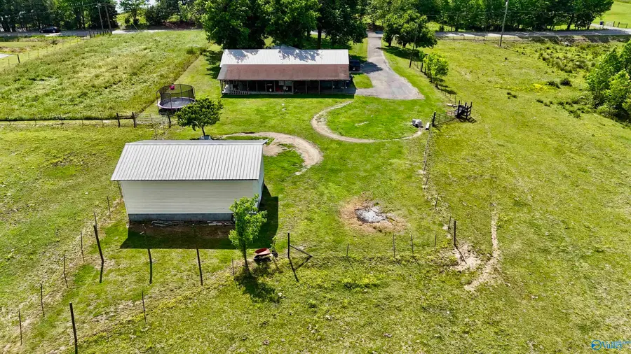 6540 Sardis Road, Whitesboro, AL 35976 - #2