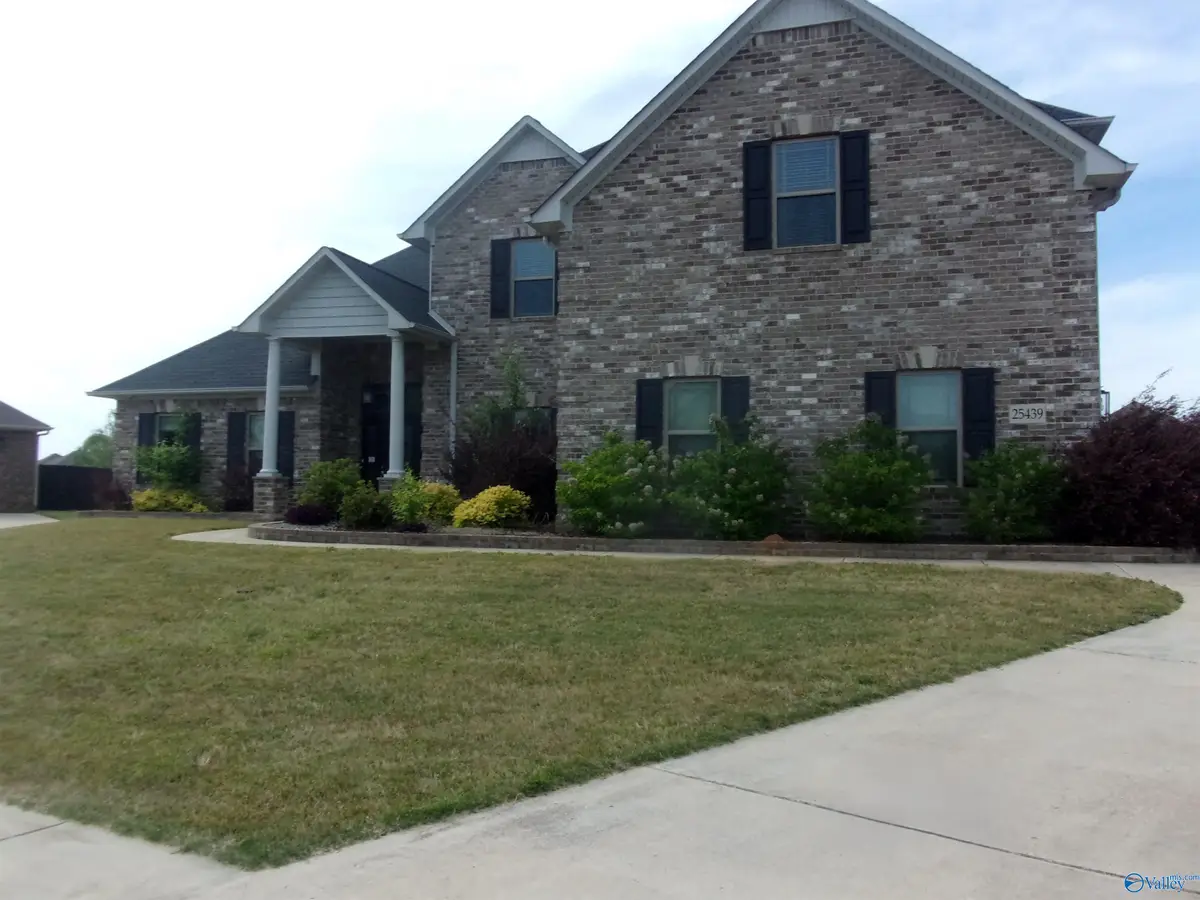 25439 Nottingham Drive, Athens, AL 35613 - #1