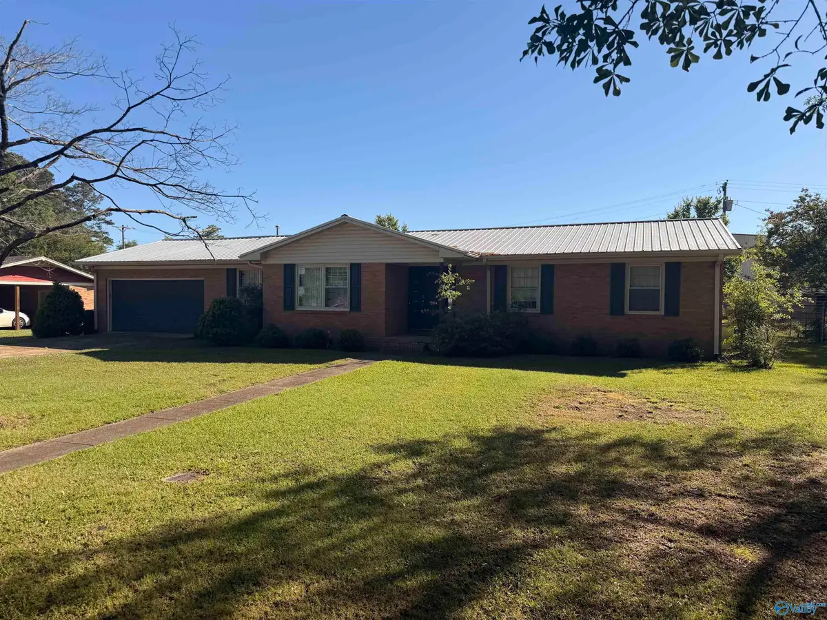 2104 Pinehurst Street Sw, Hartselle, AL 35640 - #1