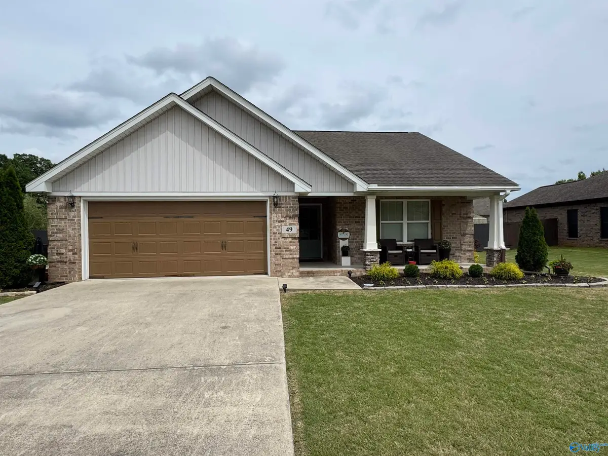 49 SE Oxford Lane, Decatur, AL 35603 - #1
