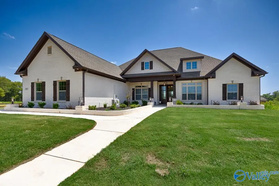 120 Geneva Court, Meridianville, AL 35759 - #2
