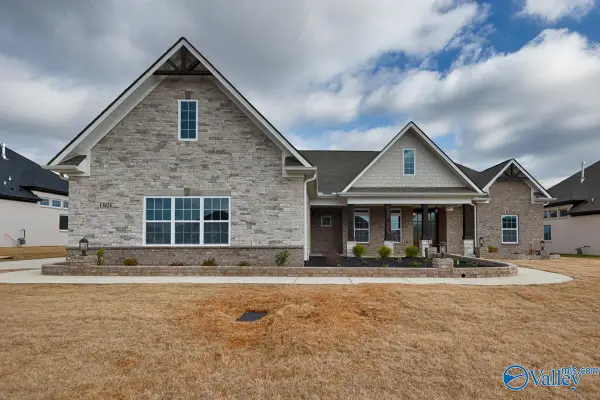 13854 Goff Drive, Athens, AL 35611