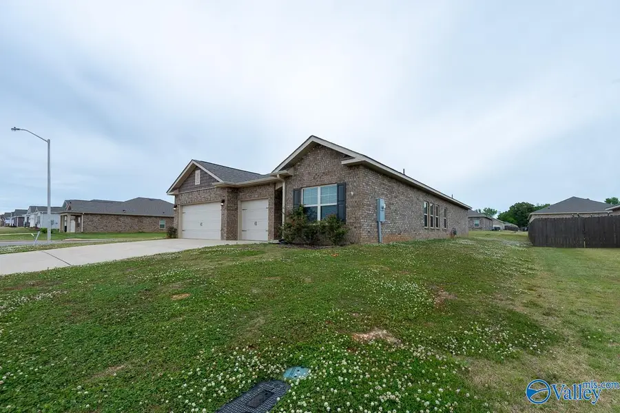 331 Jackson Point Circle, Huntsville, AL 35811 - #2