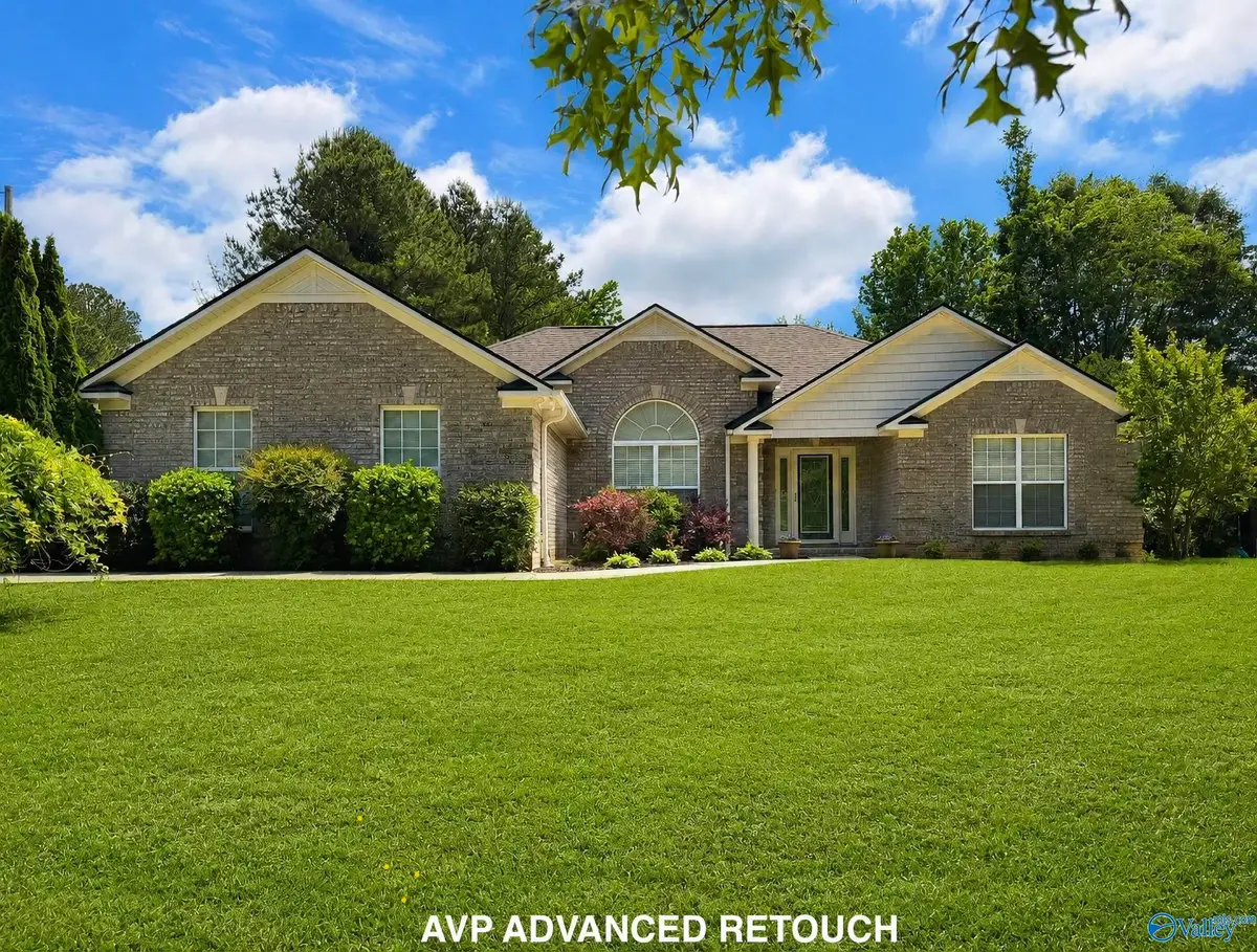 305 Wildwood Way, Somerville, AL 35670 - #1