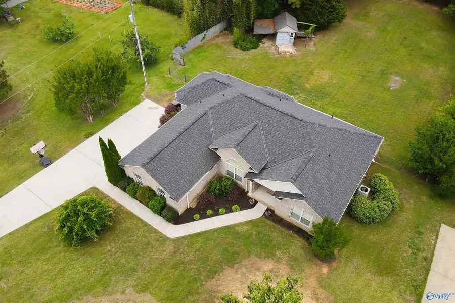 305 Wildwood Way, Somerville, AL 35670 - #3