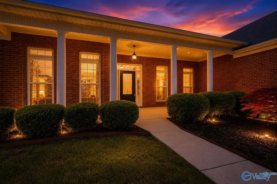 7004 Oak Creek Circle Se, Owens Cross Roads, AL 35763 - #3