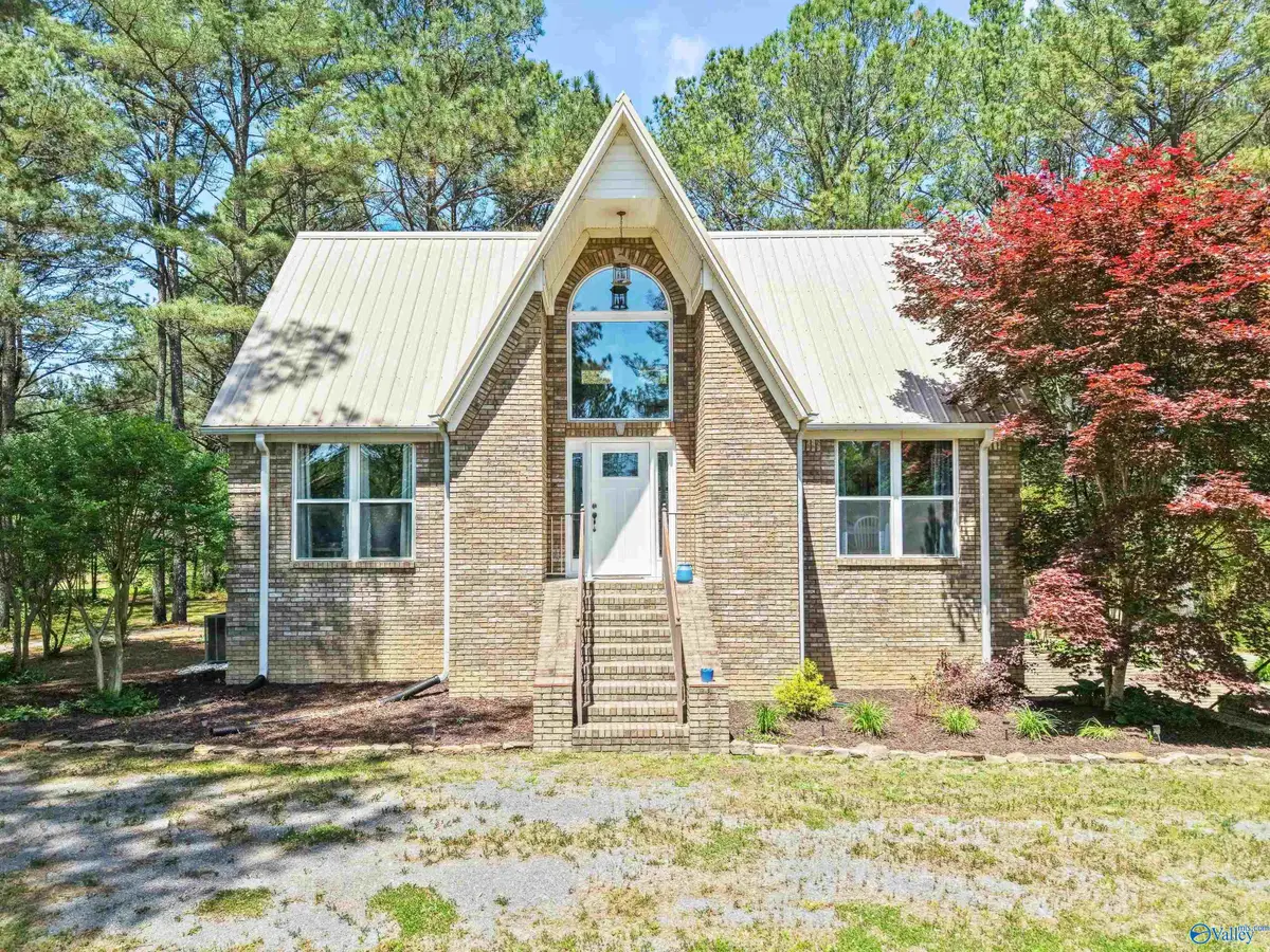 1281 Higginbotham Road, Collinsville, AL 35961 - #1