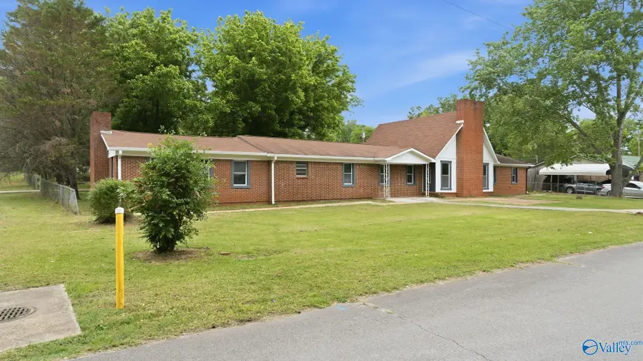 116 Yarbrough Avenue, Moulton, AL 35650 - #3