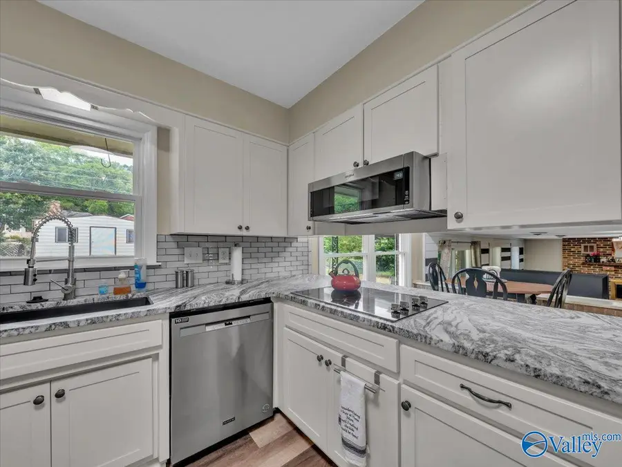 2216 Fairfax Street, Huntsville, AL 35811 - #2