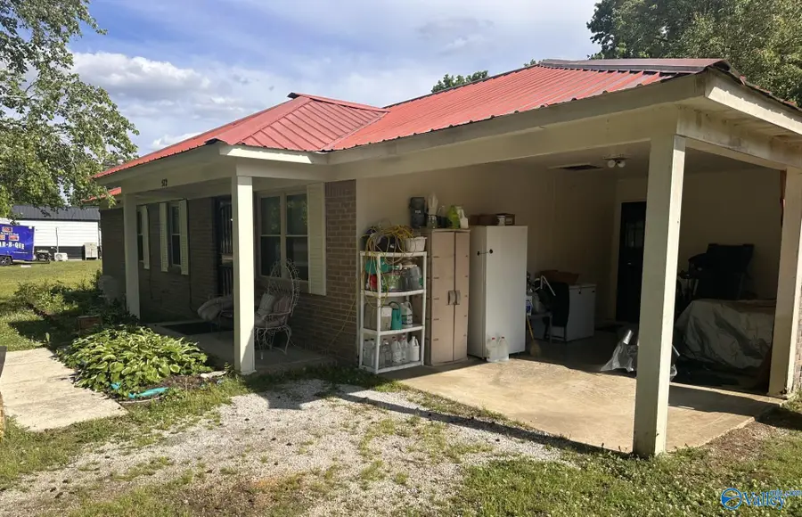 572 Jefferson Street, Courtland, AL 35618 - #2