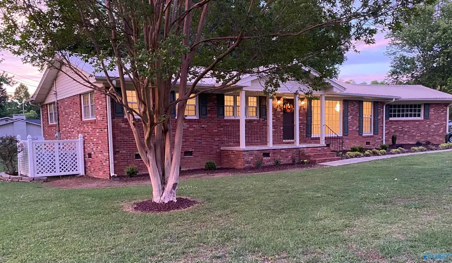 303 Van Buren Street, Scottsboro, AL 35768 - #2
