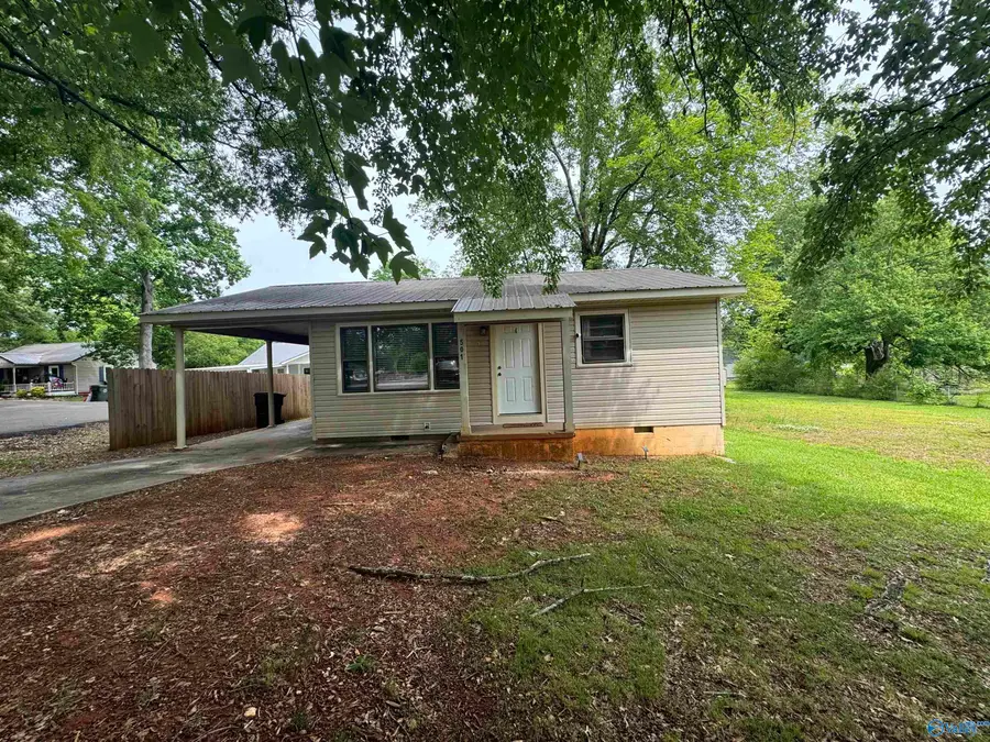 501 Bynum Avenue, Scottsboro, AL 35768 - #2