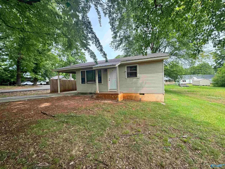 501 Bynum Avenue, Scottsboro, AL 35768 - #3