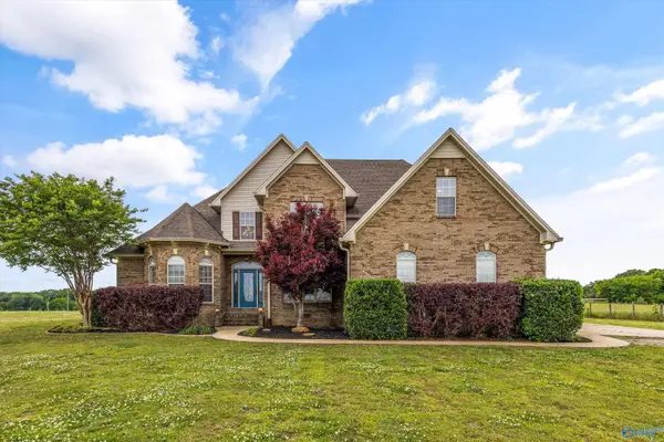 53 County Road 132, Town Creek, AL 35672