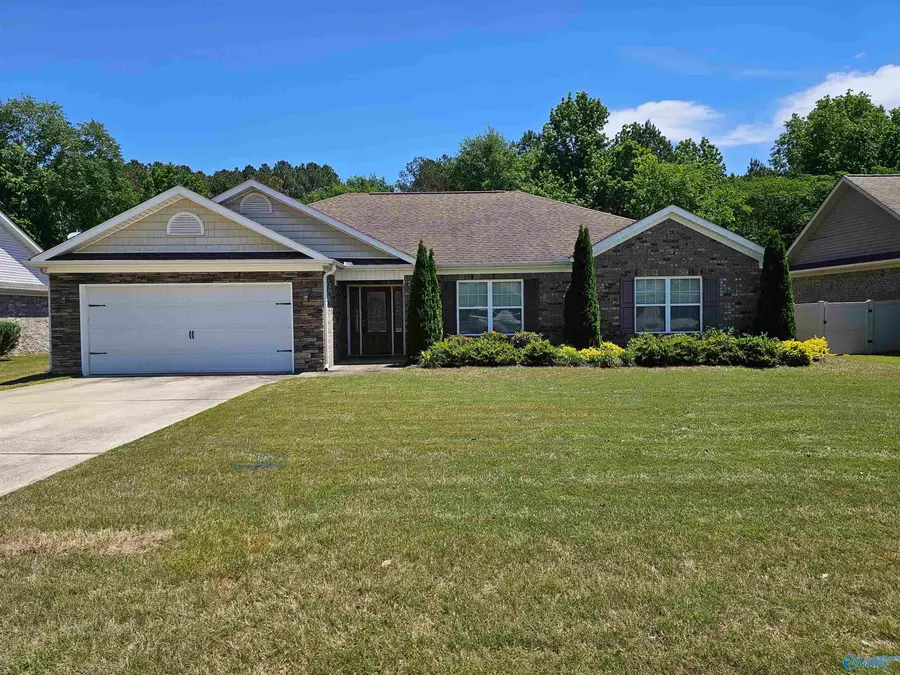 400 Dominion Drive Se, Hartselle, AL 35640 - #2