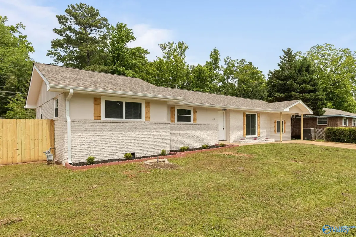 618 Harolds Drive Nw, Huntsville, AL 35806 - #1